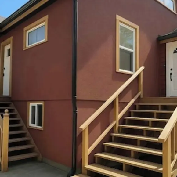 Quaint Attic Suite with Heated Pool Year-Round | hotel Vancouver | Trivago