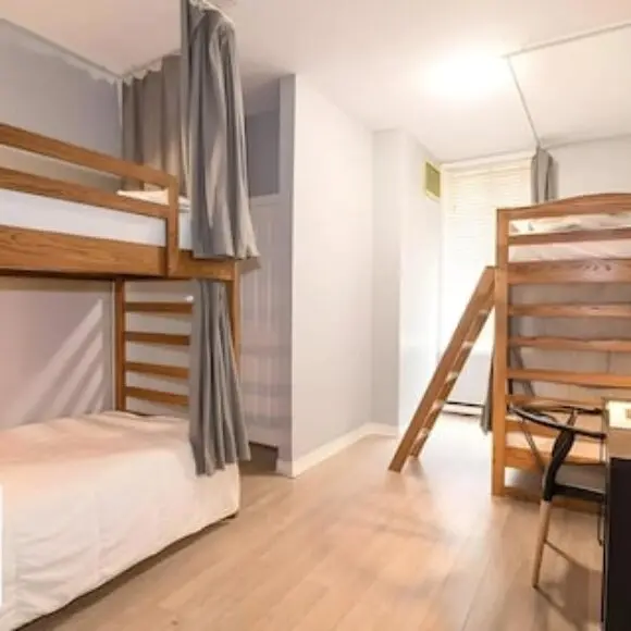 The Clarence Park | hotel Toronto | Trivago