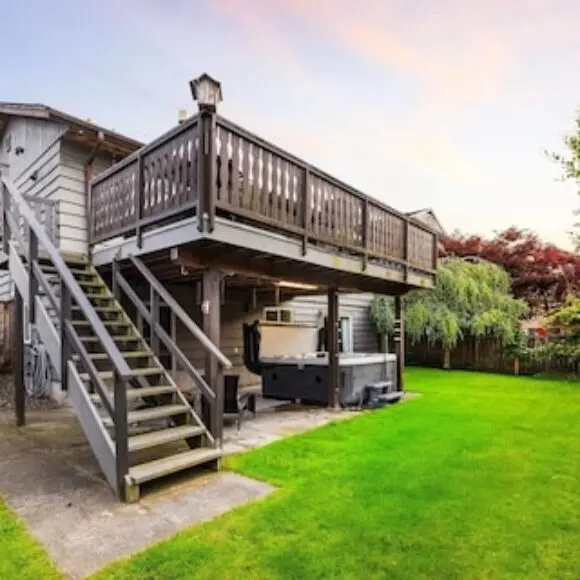 Country Style Vacation Home Suite – Gym And Hottub Included – Winter Pricing | hotel Vancouver | Trivago