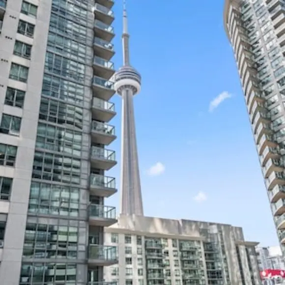 Stallion Suites Opp CN Tower & Scotiabank Arena | hotel Toronto | Trivago