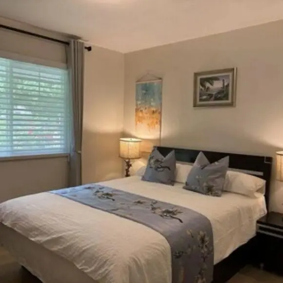 Coquitlam Center Comfortable Home Walking To Skytrain | hotel Vancouver | Trivago