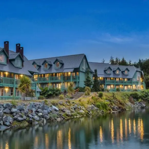 Canadian Princess Lodge & Marina | vacation home Vancouver | Booking.com