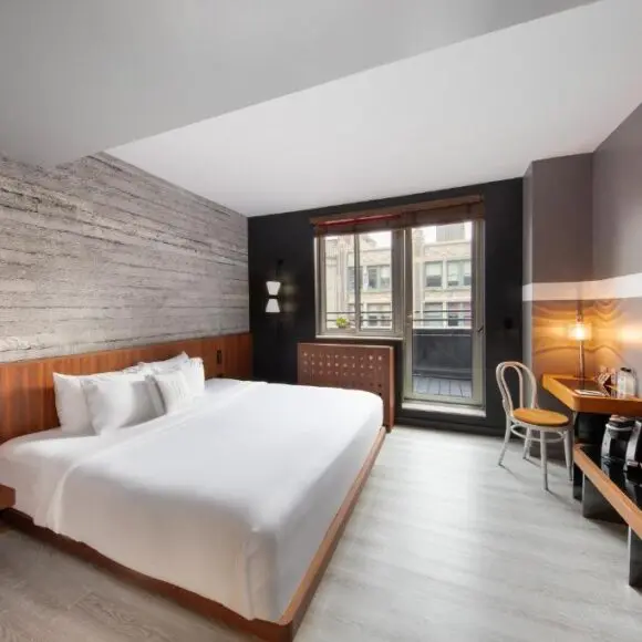 Hotel Henri NY | hotel New York City | Booking.com
