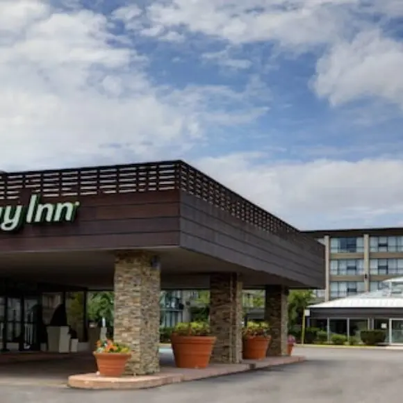 Holiday Inn Toronto-airport East By Ihg | hotel Toronto | Trivago