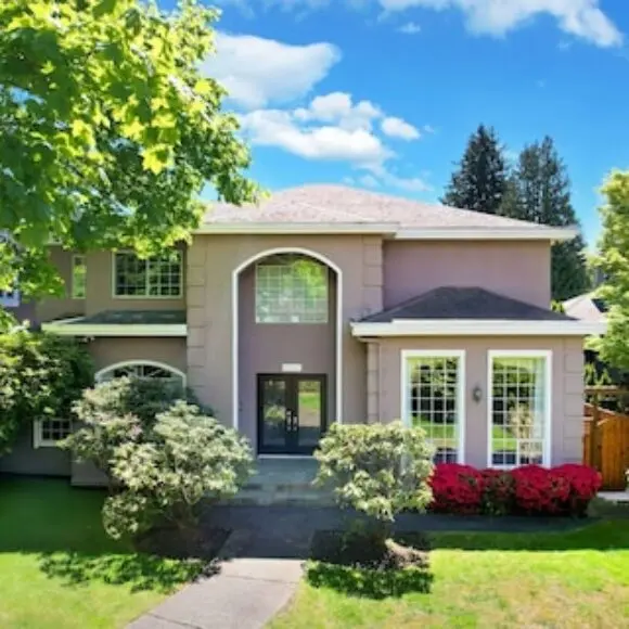 Great Location Spacious Space Two King Bed Fully Equipped Kitchen Beautiful Home | hotel Vancouver | Trivago