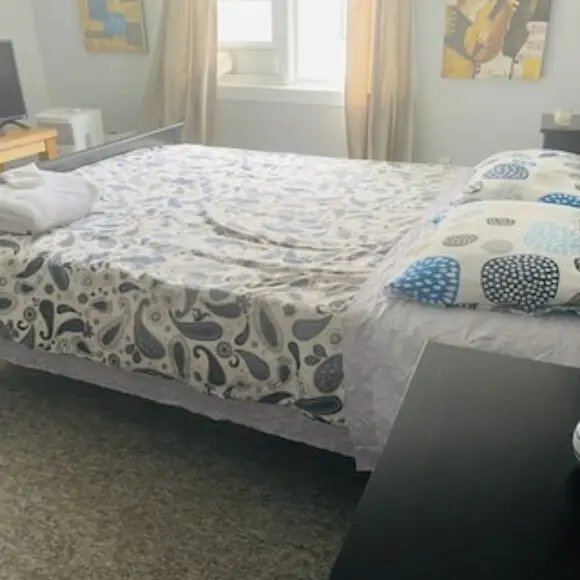 Artistic Apartment Near Downtown | hotel Vancouver | Trivago
