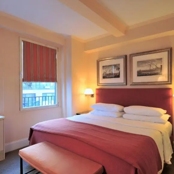 Lombardy Hotel | vacation home New York City | Booking.com