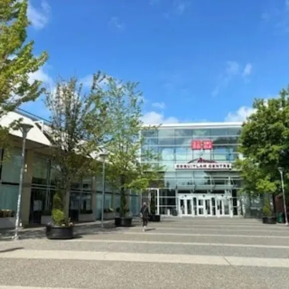 Coquitlam Center Comfortable Home Walking To Skytrain | hotel Vancouver | Trivago
