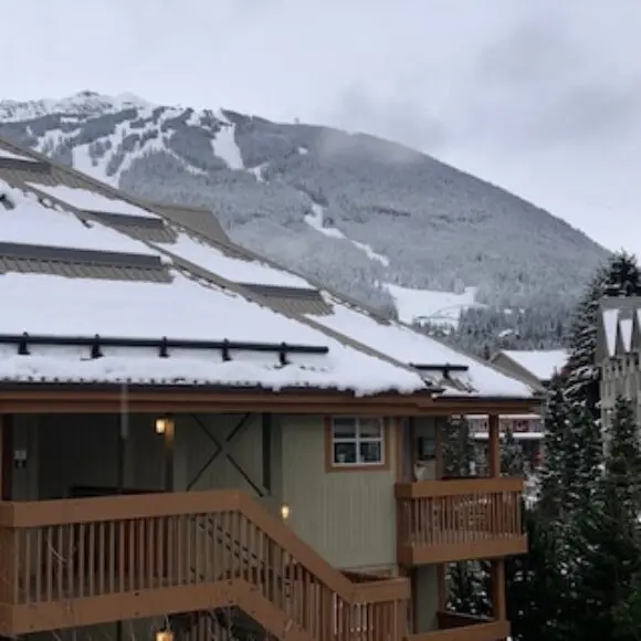 Luxury King Studio Suite In Village North- The Nest | hotel Vancouver | Trivago