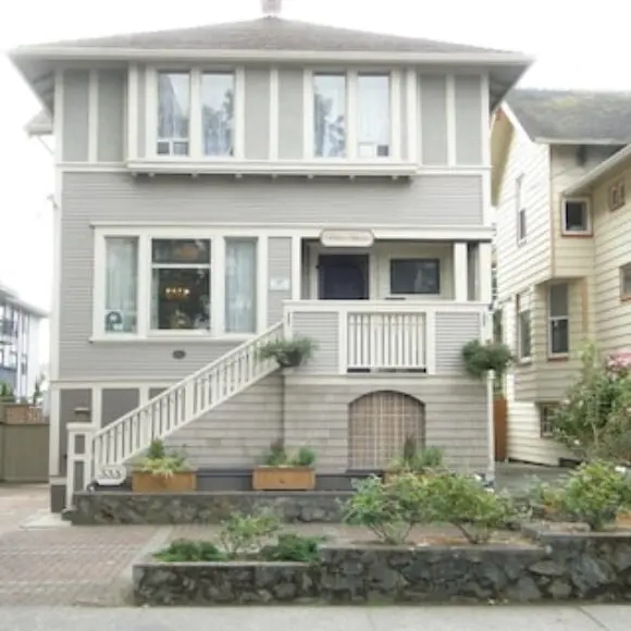 Fisher House Victoria Bed and Breakfast | hotel Vancouver | Trivago