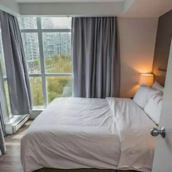 Lord Stanley Suites On The Park | hotel Vancouver | Trivago