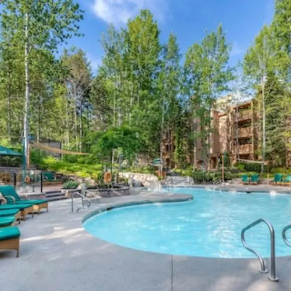 Hilton Grand Vacations Club Whistler | hotel Vancouver | Trivago