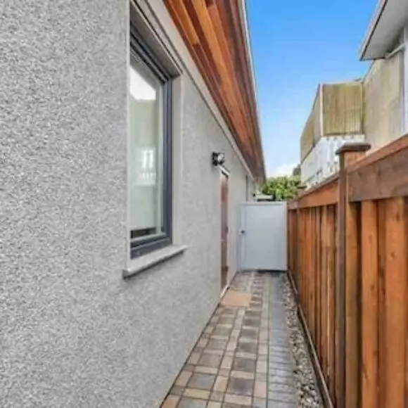 Modern New Suite Near Yvr Airport All Private | hotel Vancouver | Trivago