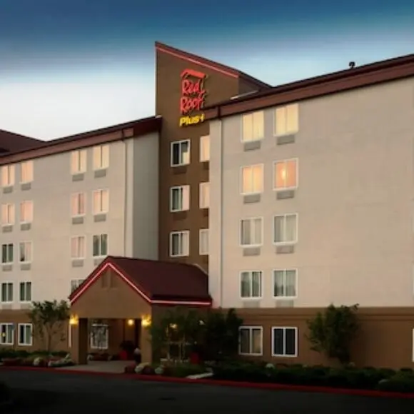 Red Roof PLUS Long Island – Garden City | hotel New York City | Trivago