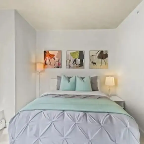 Modern Condo in downtown two bedroom parking lot | hotel Vancouver | Trivago