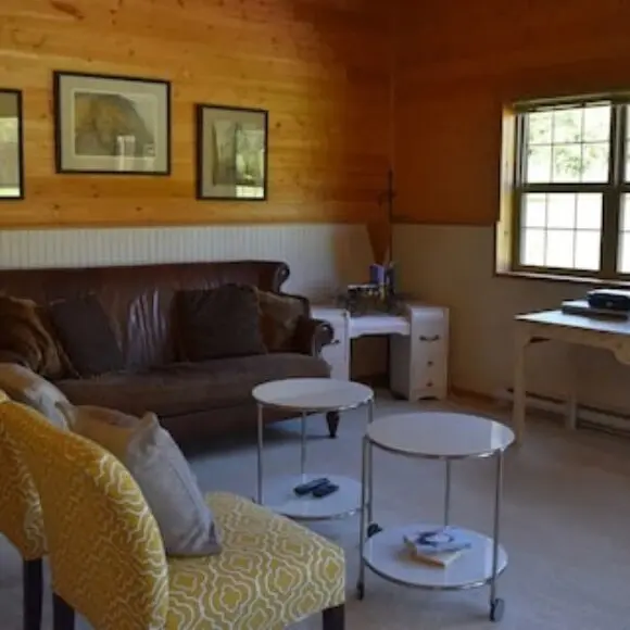 Acre By the Sea Guest Suite | hotel Vancouver | Trivago