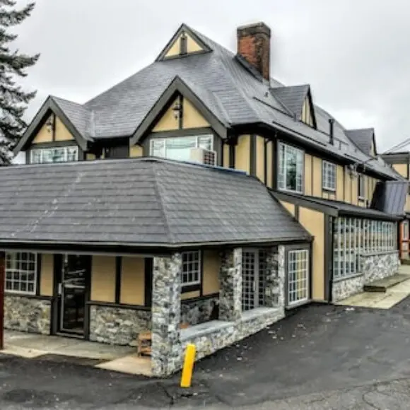 Riverside Inn | hotel Vancouver | Trivago