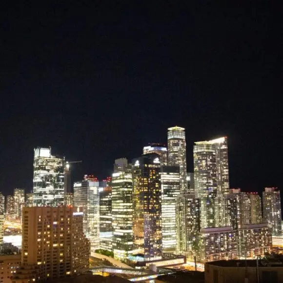 Downtown High-rise Condo- CN Tower View | vakantiehuis Toronto | Booking.com