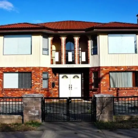 Neocolonial Nouveau Kensington Vacation Home | hotel Vancouver | Trivago