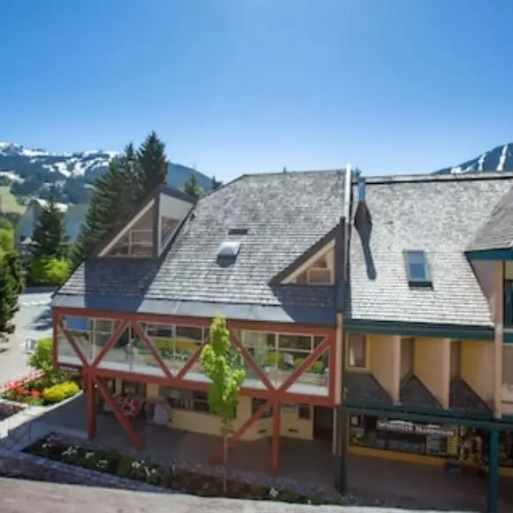 Blackcomb Lodge | hotel Vancouver | Trivago