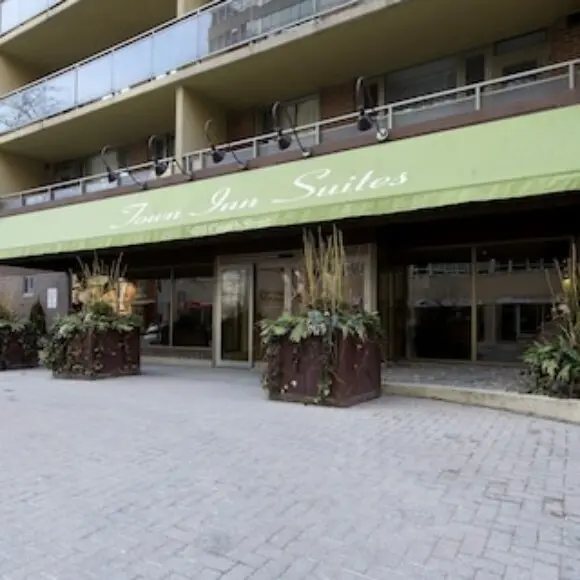 Town Inn Suites | hotel Toronto | Trivago