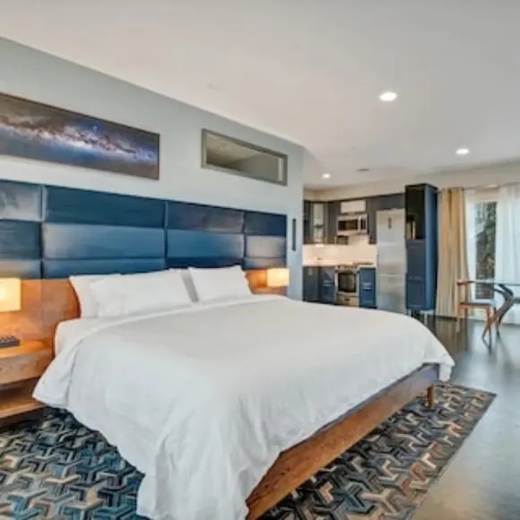 Luxury Loft On Main Street -steam Shower Theater Seats Views Designer Kitchen | hotel New York City | Trivago