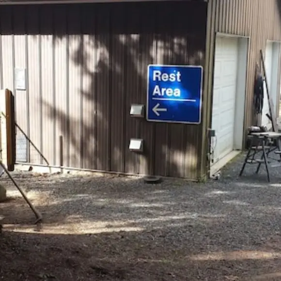 Goldstream Park-at Base Of Mt Finlayson 1 Bdrm Rental | hotel Vancouver | Trivago