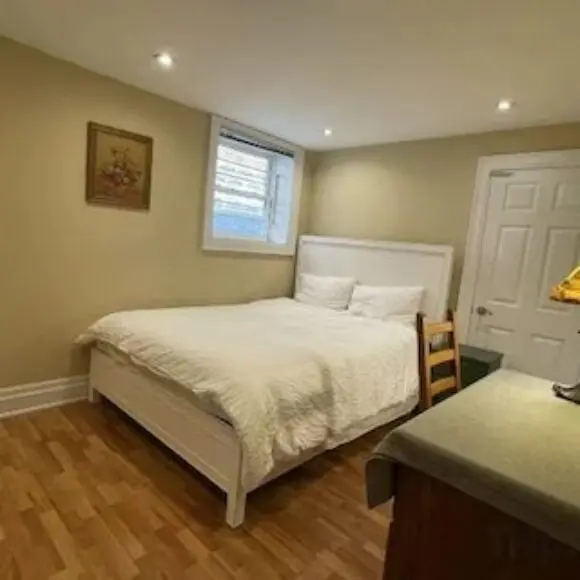 Forever 66 | hotel Toronto | Trivago
