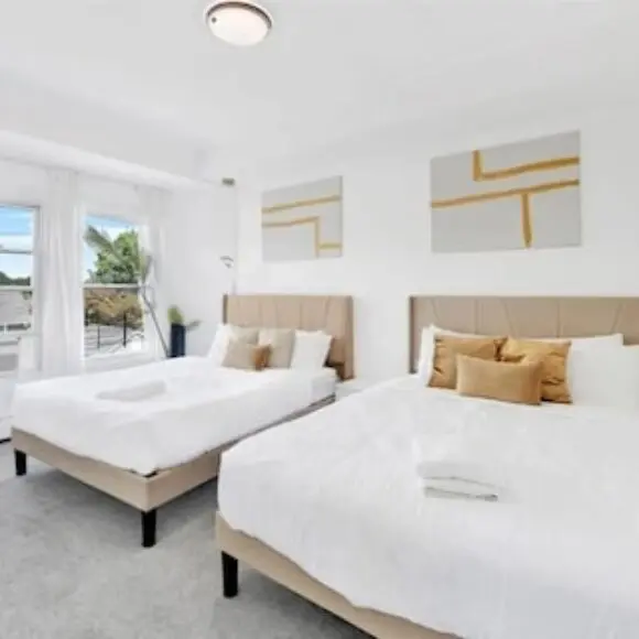 Luxury 5 BR Home Free Parking | hotel New York City | Trivago