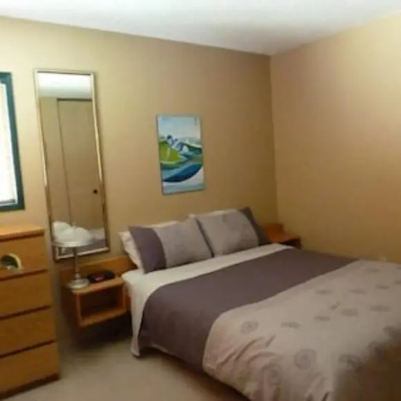Whistler 4 Min Walk To Gondola! Quiet 1 Bedroom Free Parking! | hotel Vancouver | Trivago