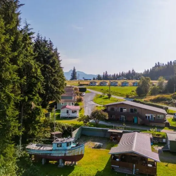 The Cabins at Alert Bay | vacation home Vancouver | Booking.com