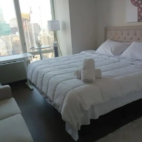 Unbeatable Skyline Views – Luxury High Rise Apt | hotel New York City | Trivago