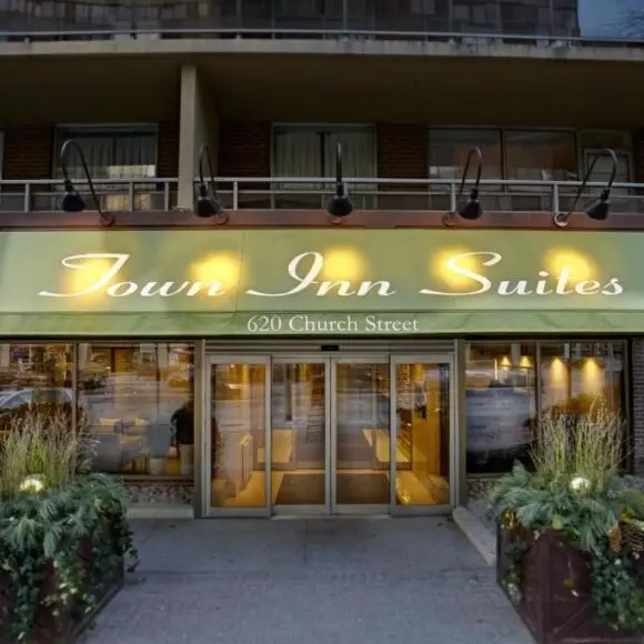 Town Inn Suites Hotel | hotel Toronto | Booking.com