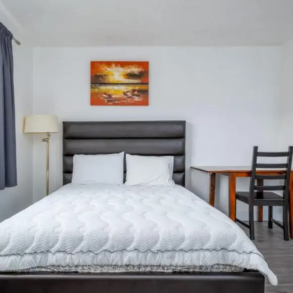 Croft Inn Motel | budget Vancouver | Booking.com