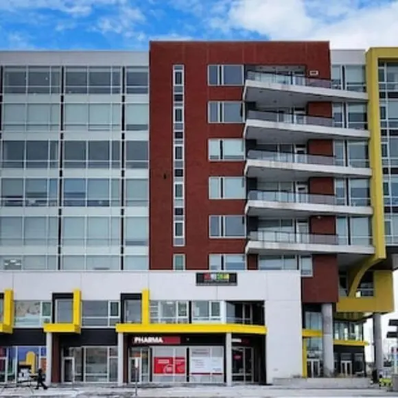 Bright Suites Finch West steps to Metro by hotel DUKE | hotel Toronto | Trivago
