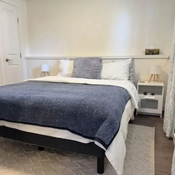 Quiet Lower Suite In Colwood – 20 Min To Downtown Victoria | hotel Vancouver | Trivago