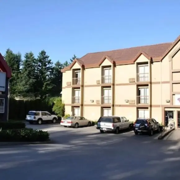 Canadian Inn | hotel Vancouver | Trivago