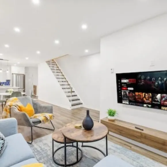 Stylish 3BR Urban Retreat near Christie Sleeps 6 | hotel Toronto | Trivago