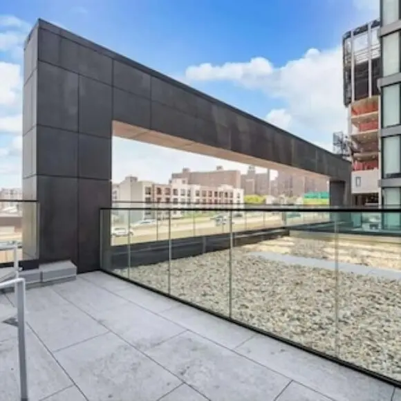 Near Stadium Studio F Bal Br | Yoga Studio Space | hotel New York City | Trivago