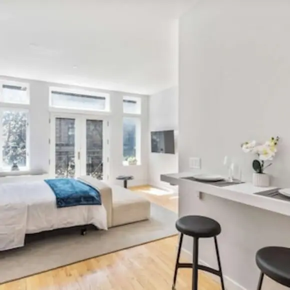 Studio W Charming Juliet Balcony In Upper East | hotel New York City | Trivago
