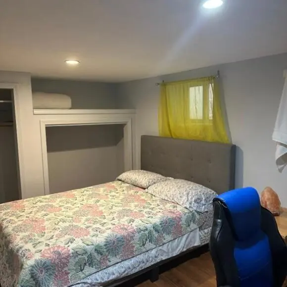 Angelina’s house | budget Toronto | Booking.com