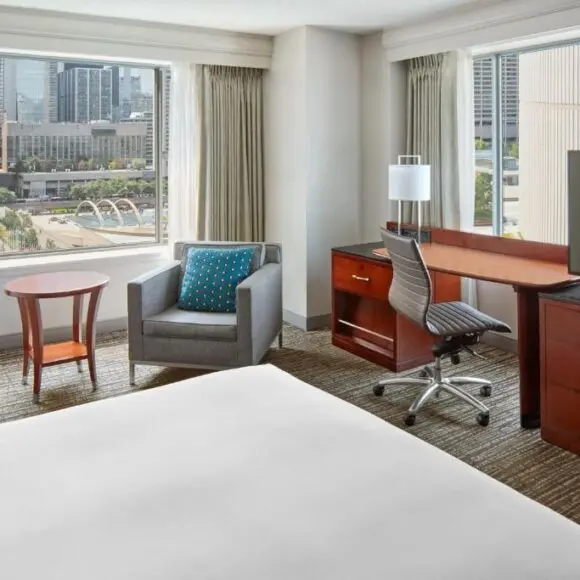 Marriott Downtown at CF Toronto Eaton Centre | hotel Toronto | Booking.com