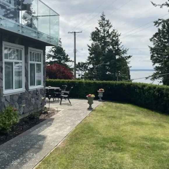 White Rock Beach getaway | hotel Vancouver | Trivago