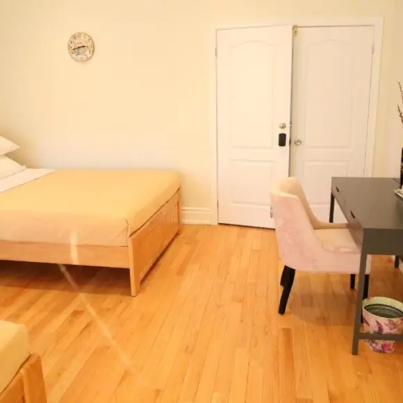 Xiao Wang | vacation home Toronto | Booking.com