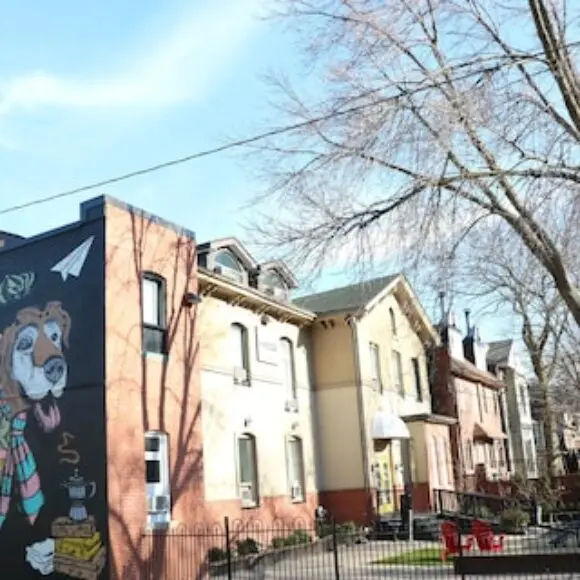 Pembroke Inn | hotel Toronto | Trivago