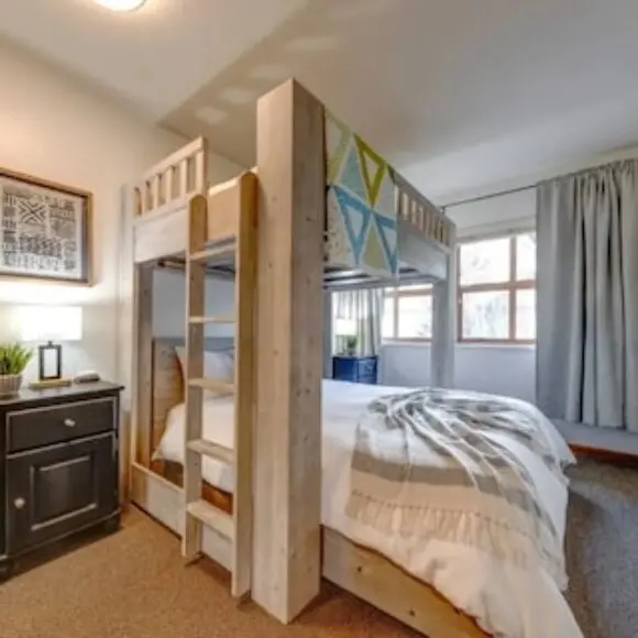 Central 2BR with Prime Amenities | hotel Vancouver | Trivago