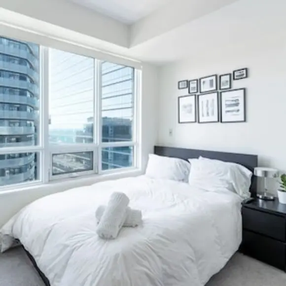 2 Bedroom Apartment Near Scotiabank Arena | hotel Toronto | Trivago