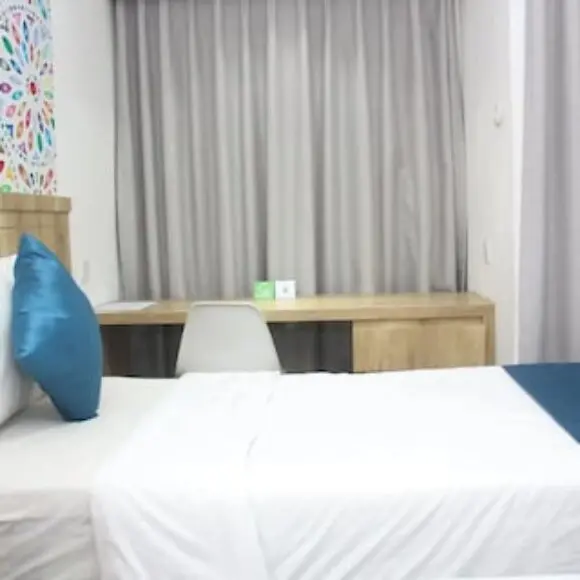 Urban Express HomTel – Serpong | hotel Toronto | Trivago