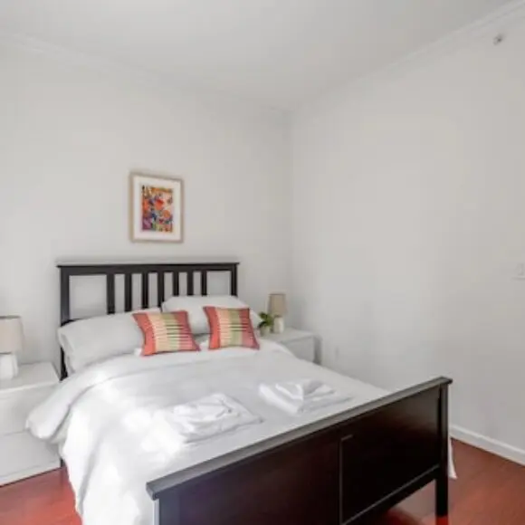 Central Spacious 3 Br Upstairs | hotel Vancouver | Trivago