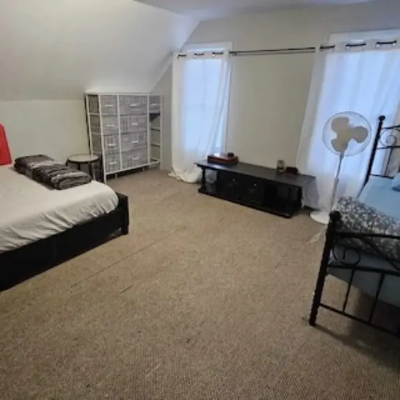 Beautiful Smart Home | hotel Toronto | Trivago
